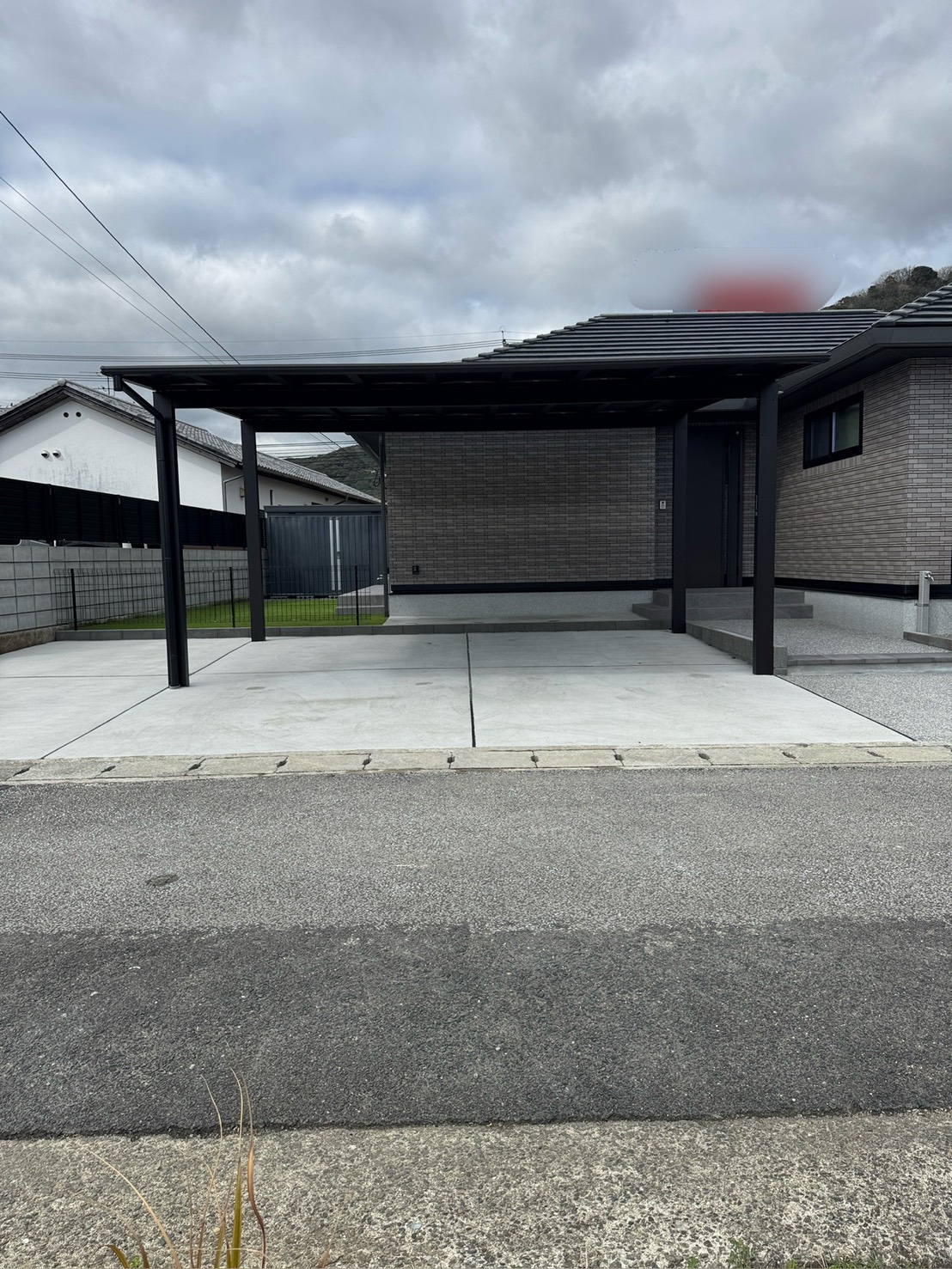 YKK/エフルージュFIRST600タイプ　ブラックマット